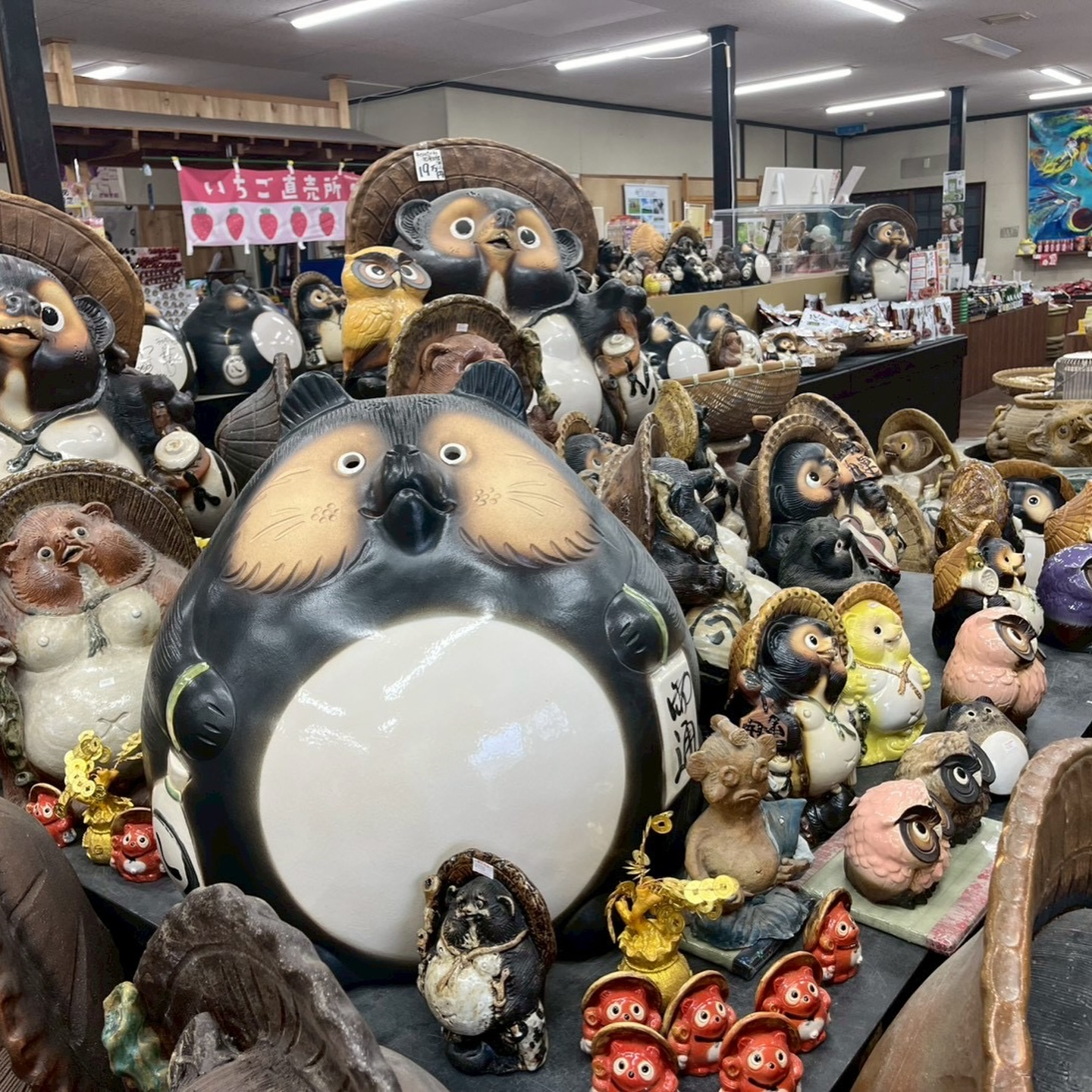 本日は旭ヶ丘3丁目町会様のレクリエーションで、信楽焼絵付け体...