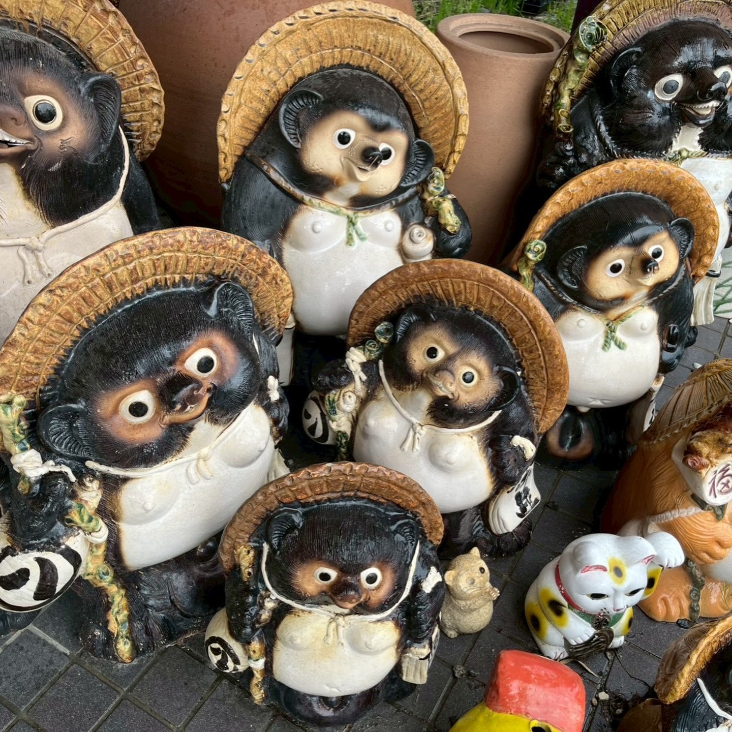 本日は旭ヶ丘3丁目町会様のレクリエーションで、信楽焼絵付け体...