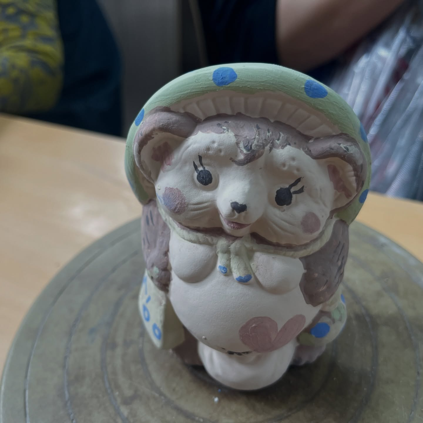 本日は旭ヶ丘3丁目町会様のレクリエーションで、信楽焼絵付け体...